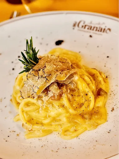 Pasta al tartufo fresco